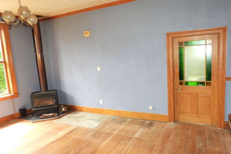 Photo of property in 61 London Street, Hampden, 9410