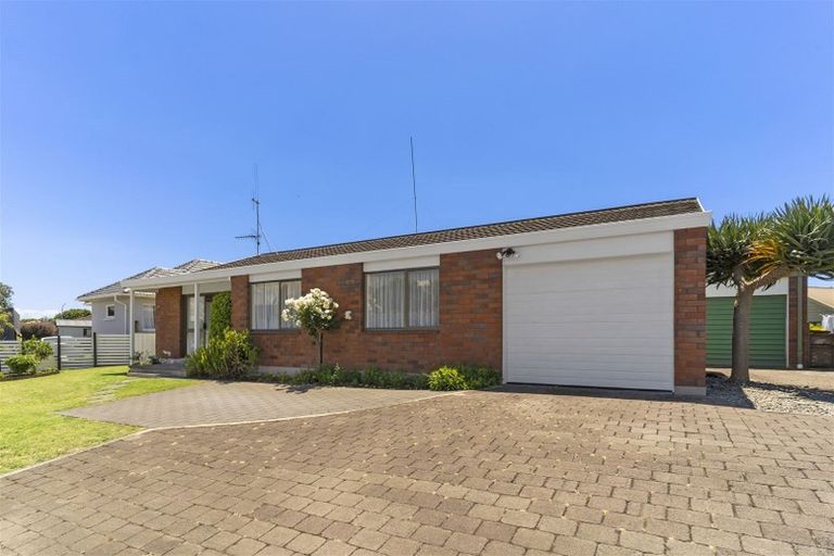 Photo of property in 97a Gloucester Road, Mount Maunganui, 3116