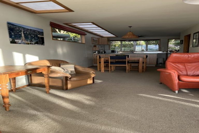 Photo of property in 4 Margate Avenue, Broad Bay, Dunedin, 9014