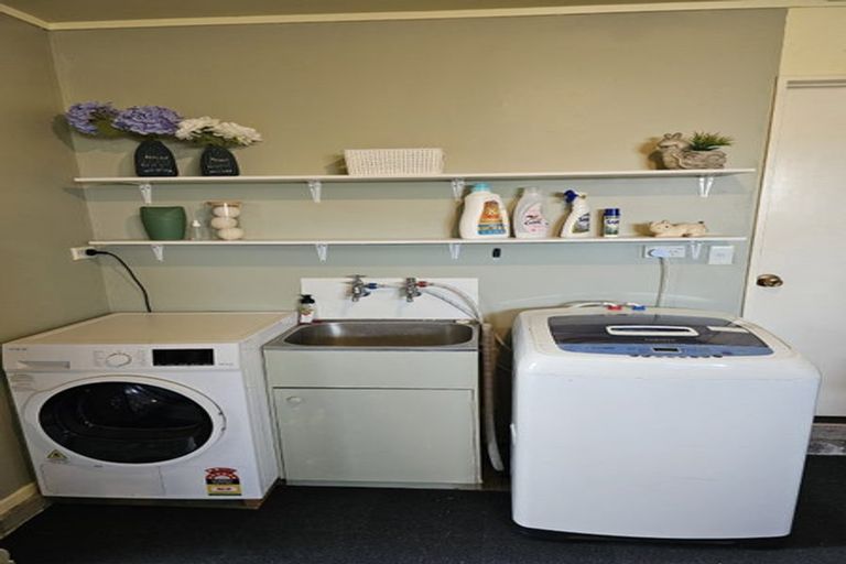 Photo of property in 120 West Street, Pukekohe, 2120