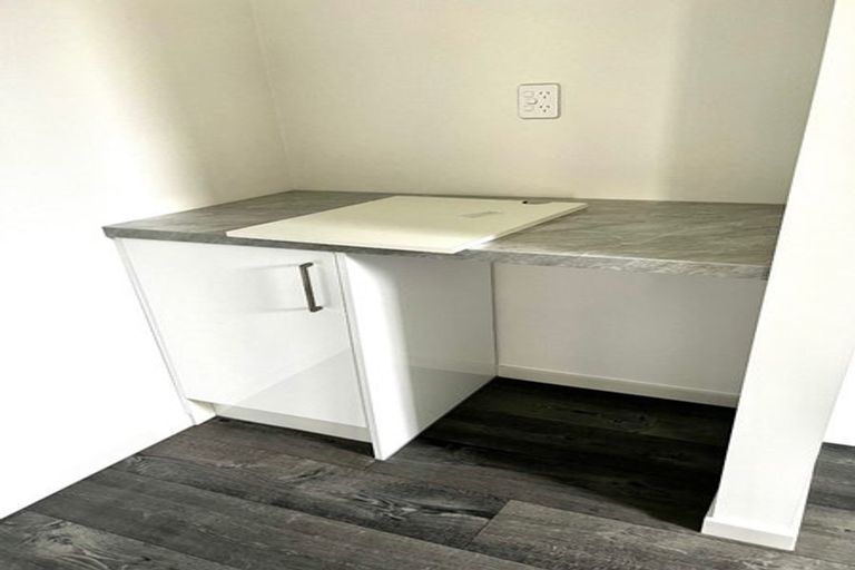 Photo of property in 1/57 Nigel Road, Browns Bay, Auckland, 0630