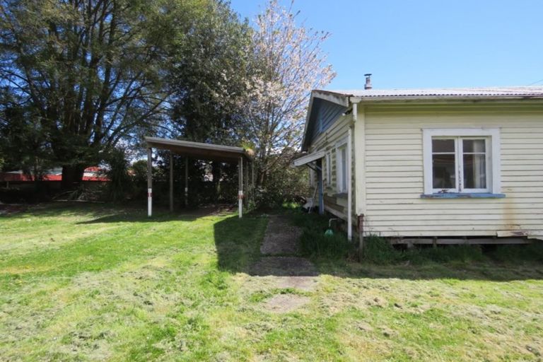 Photo of property in 73 Shiel Street, Reefton, 7830