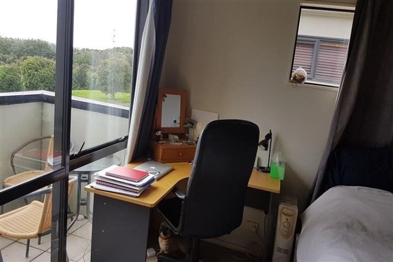 Photo of property in 60 Tiger Drive, Golflands, Auckland, 2013