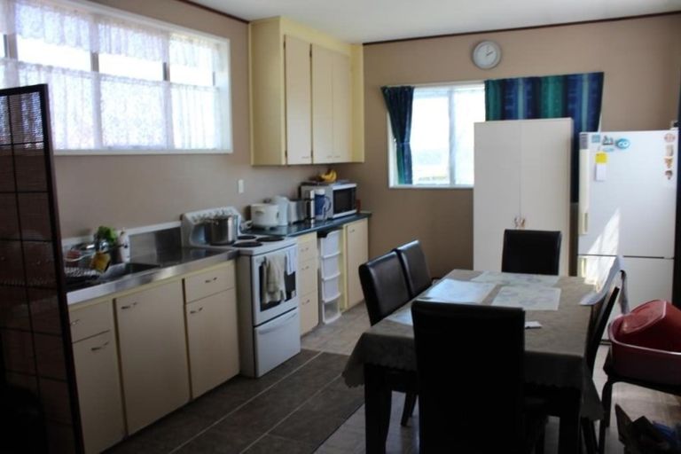 Photo of property in 18 Wesley Street, South Dunedin, Dunedin, 9012