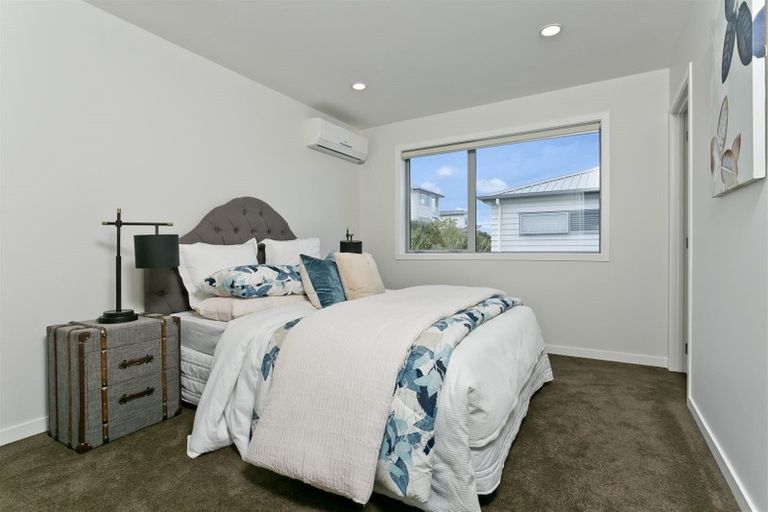 Photo of property in 23 Caldera Drive, Long Bay, Auckland, 0630