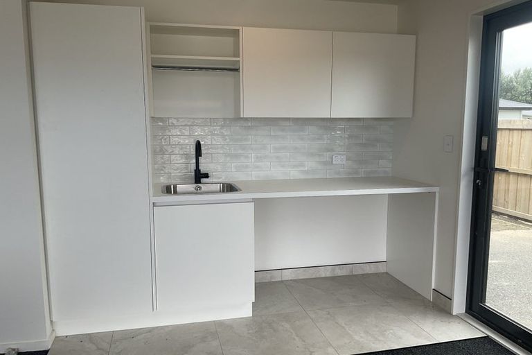 Photo of property in 3 Cutler Street, Woodend, 7610