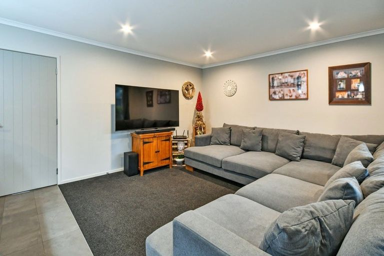 Photo of property in 135 Hillpark Drive, Pokeno, 2402