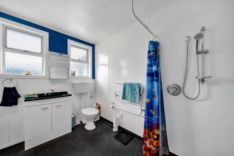 Photo of property in 44 Fantham Street, Hawera, 4610