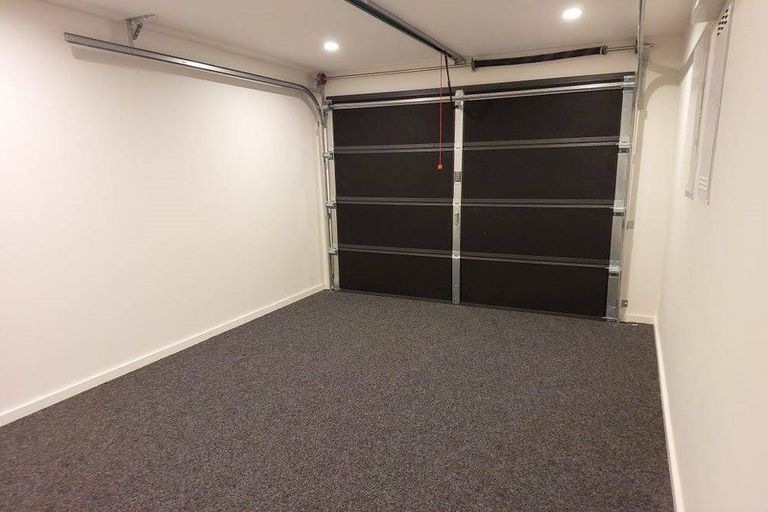 Photo of property in 19 Gunn Way, Hobsonville, Auckland, 0616