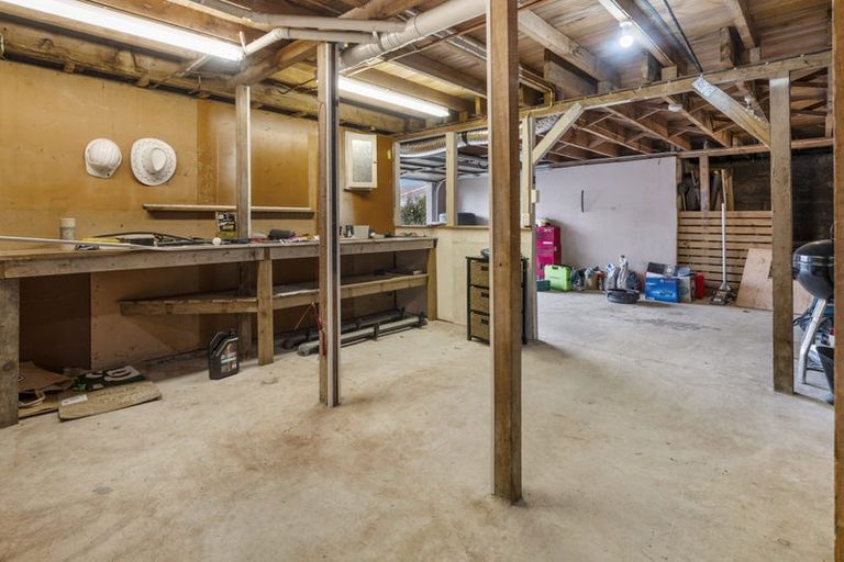Photo of property in 37 Burrows Street, Tauranga South, Tauranga, 3112