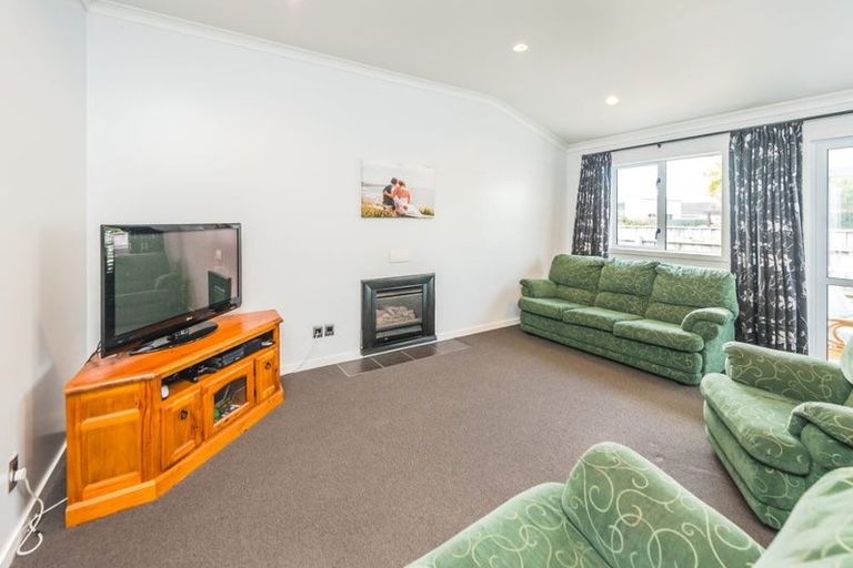 Photo of property in 4 Brougham Place, Springvale, Whanganui, 4501