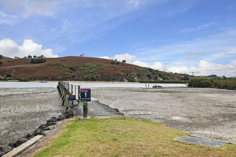 Photo of property in 29 Bennett Street, Port Albert, Wellsford, 0973
