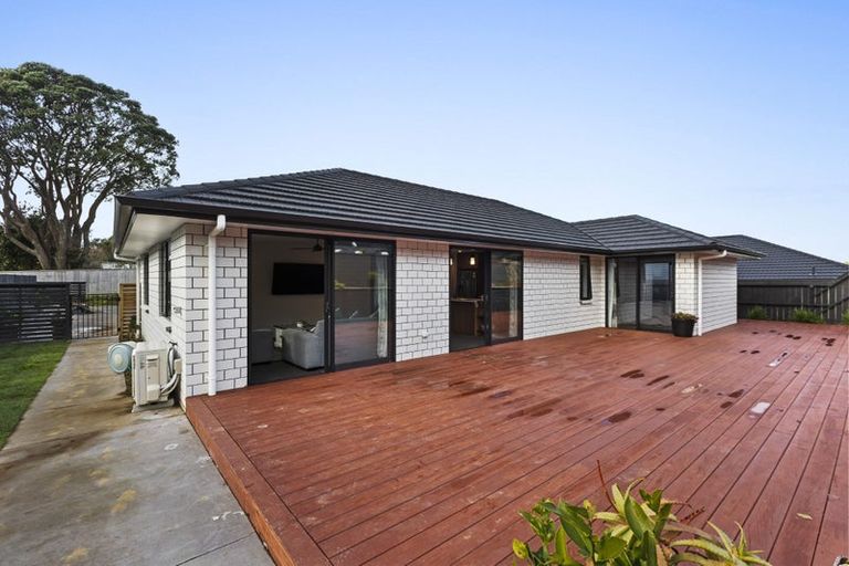 Photo of property in 8 Pa Tuna Lane, Hurdon, New Plymouth, 4310