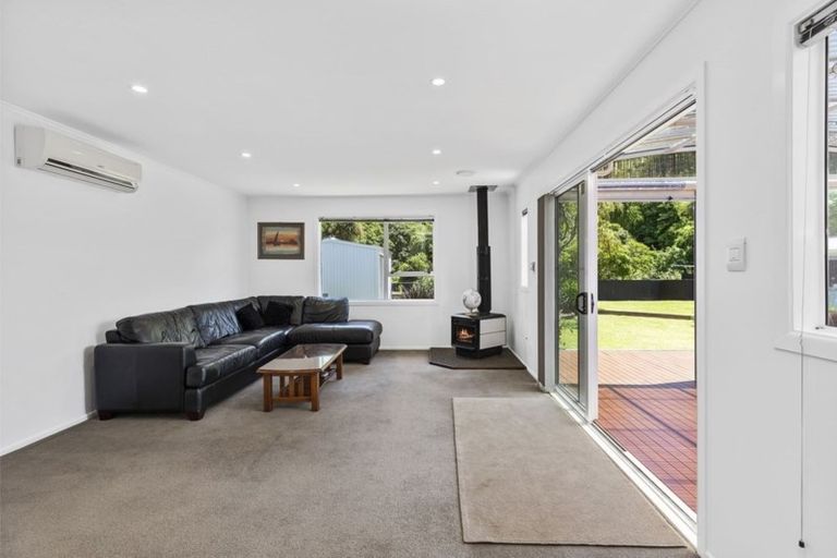 Photo of property in 13 Nathan Street, Tawa, Wellington, 5028