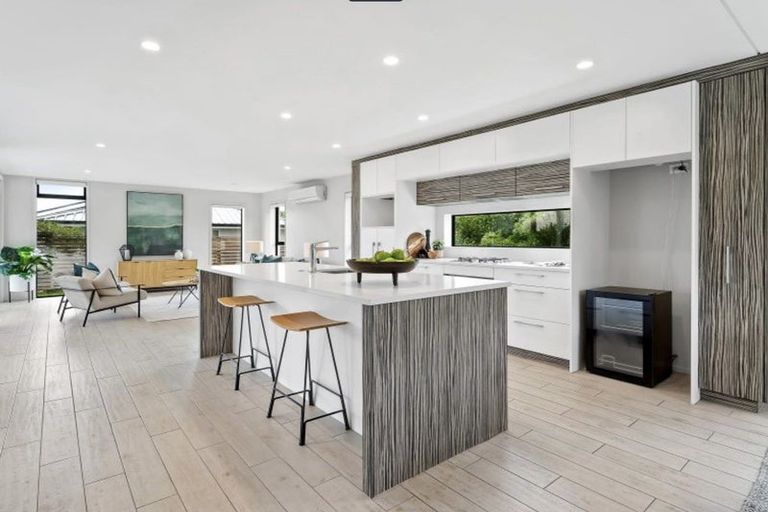 Photo of property in 22 Hampton Mews, Snells Beach, 0920