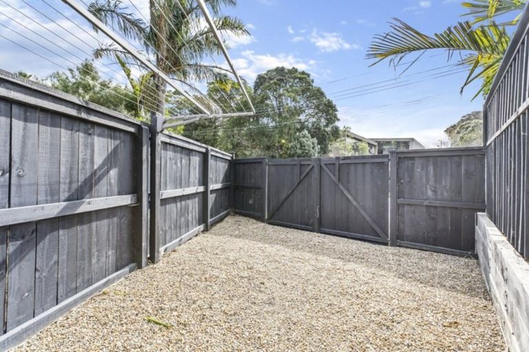 Photo of property in 1g Eversleigh Road, Belmont, Auckland, 0622