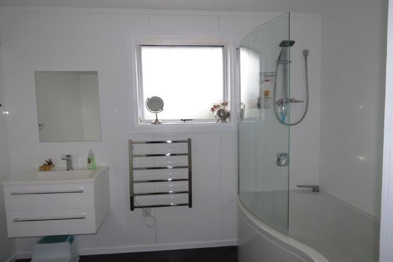 Photo of property in 4 Farrar Street, Heidelberg, Invercargill, 9812