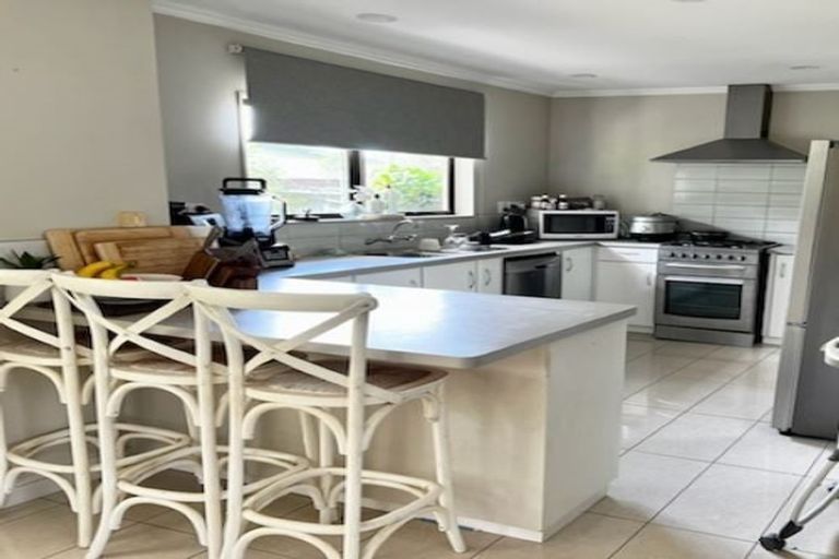 Photo of property in 5 Kokako Place, Taradale, Napier, 4112