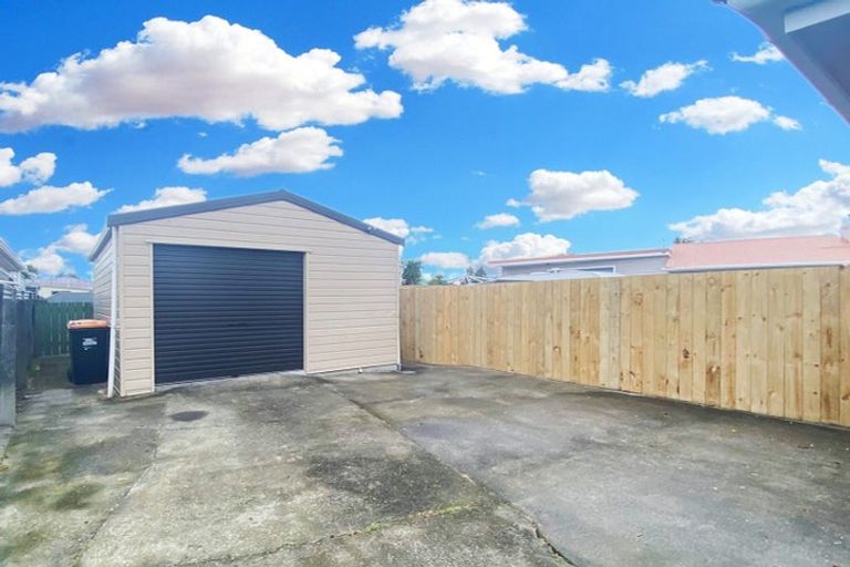 Photo of property in 30 Pembroke Street, Highbury, Palmerston North, 4412
