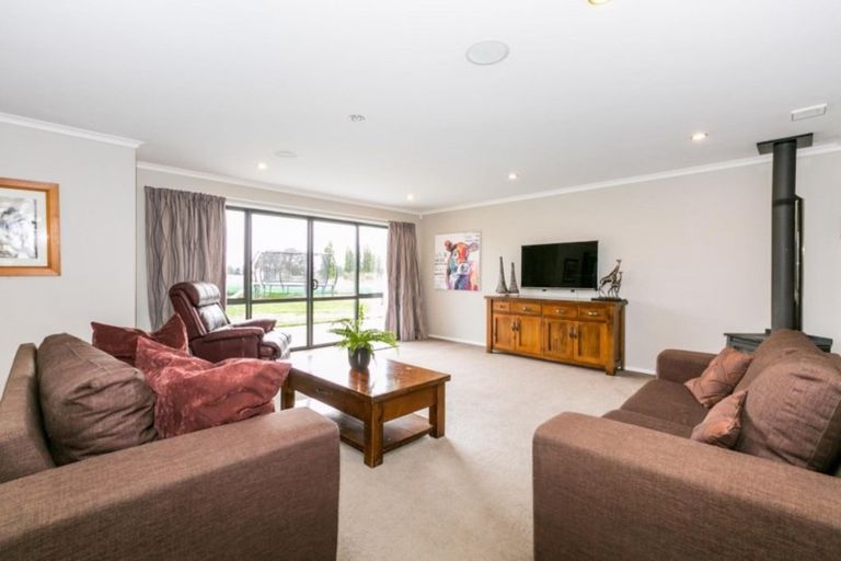 Photo of property in 3 Matapiro Road, Crownthorpe, Hastings, 4179