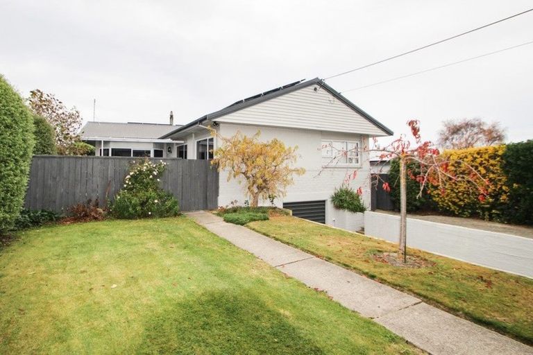 Photo of property in 47 Stuart Street, Holmes Hill, Oamaru, 9401