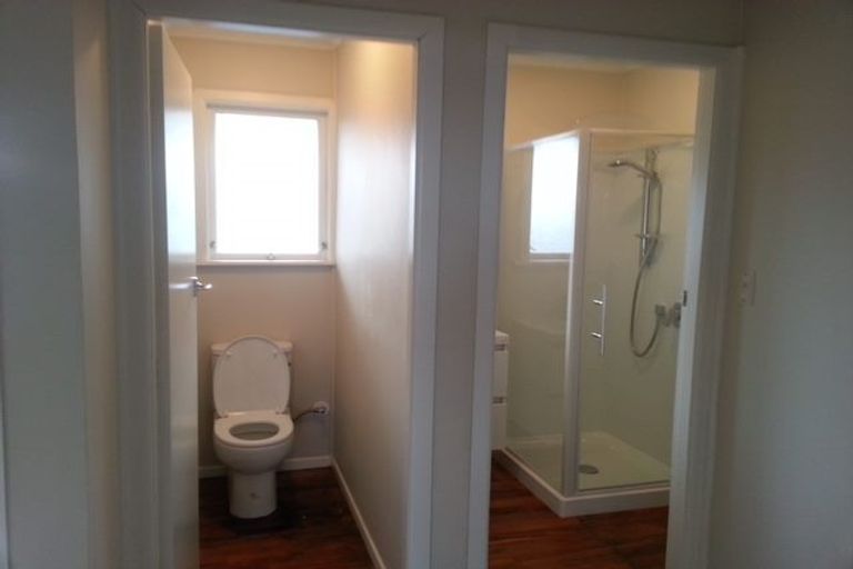 Photo of property in 10 Holden Place, Manukau, Auckland, 2025