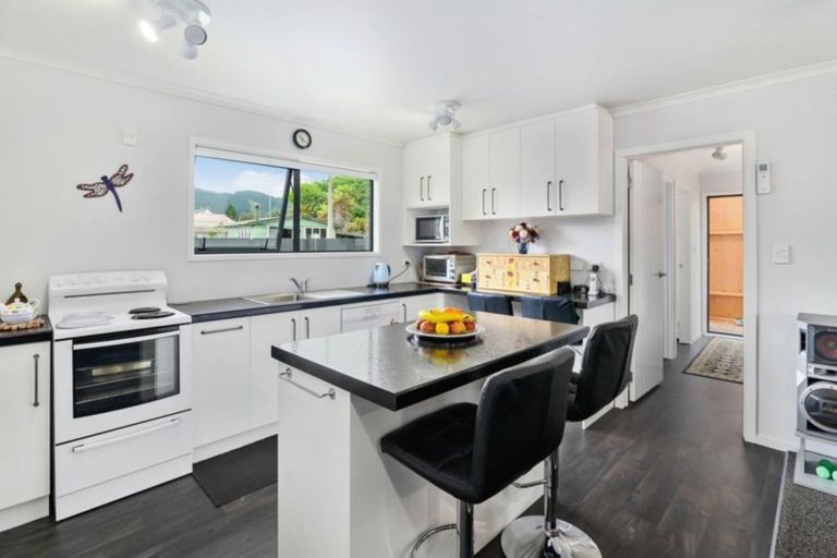 Photo of property in 15a School Road, Ngongotaha, Rotorua, 3010