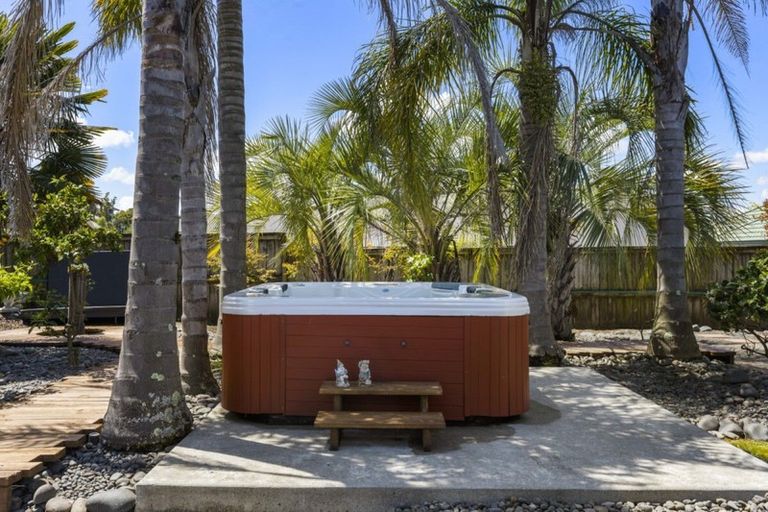 Photo of property in 68 Callum Brae Drive, Rototuna, Hamilton, 3210