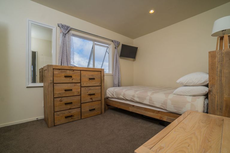 Photo of property in 97t Mays Road, Onehunga, Auckland, 1061