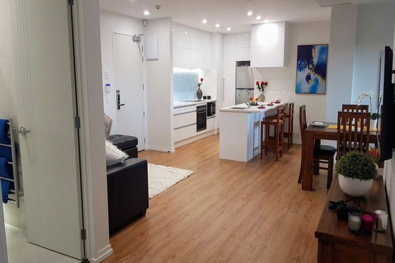 Photo of property in 5/46 Wellington Street, Howick, Auckland, 2014