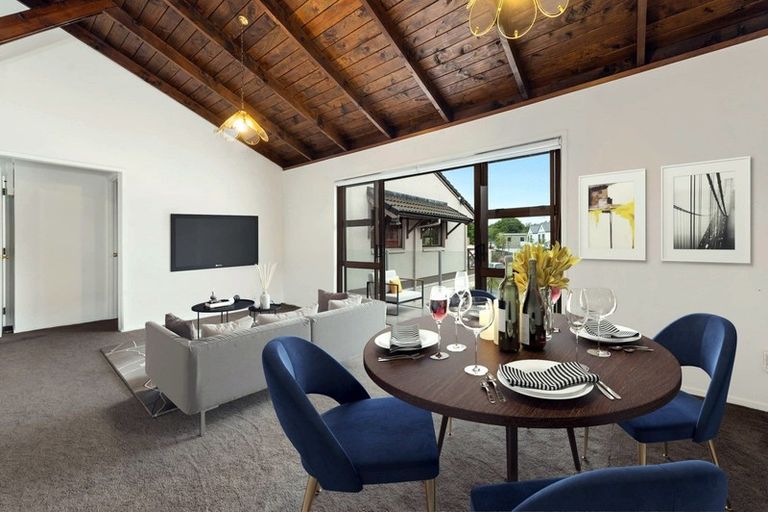 Photo of property in 4/1312 Hinemoa Street, Rotorua, 3010