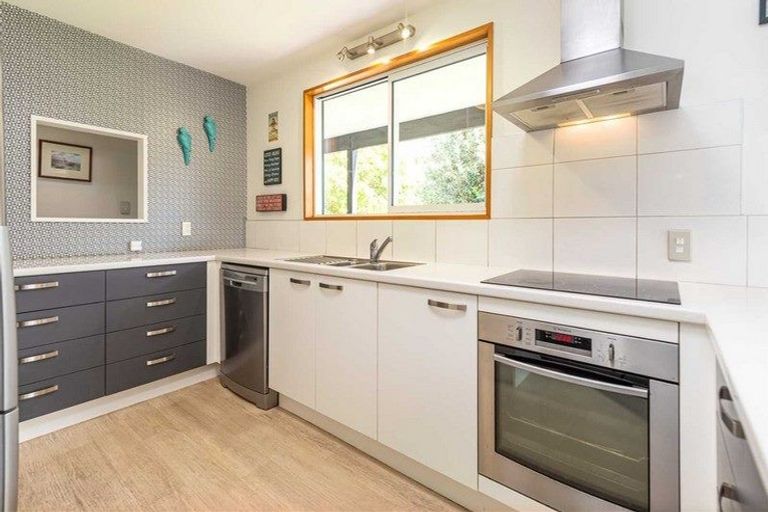 Photo of property in 11 Cascade Place, Sumner, Christchurch, 8081