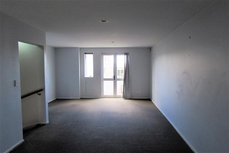 Photo of property in 103 Albionvale Road, Glen Eden, Auckland, 0602