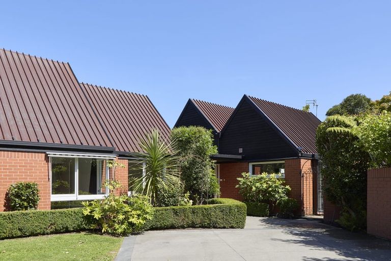 Photo of property in 36 Greers Road, Burnside, Christchurch, 8041