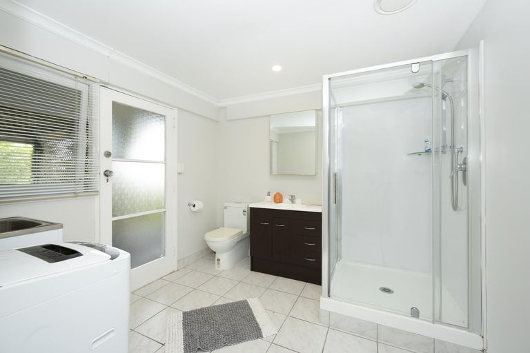 Photo of property in 41 Hadfield Street, Beach Haven, Auckland, 0626