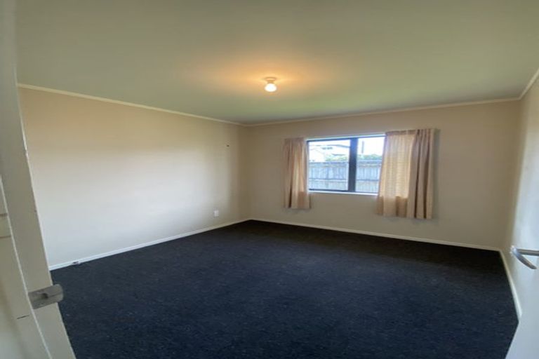 Photo of property in 990a Tremaine Avenue, Roslyn, Palmerston North, 4414