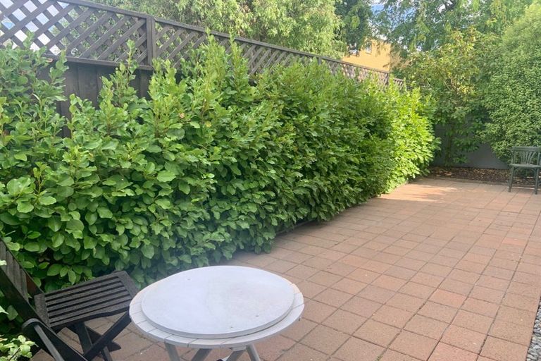 Photo of property in 1/53 Ely Street, Christchurch Central, Christchurch, 8013