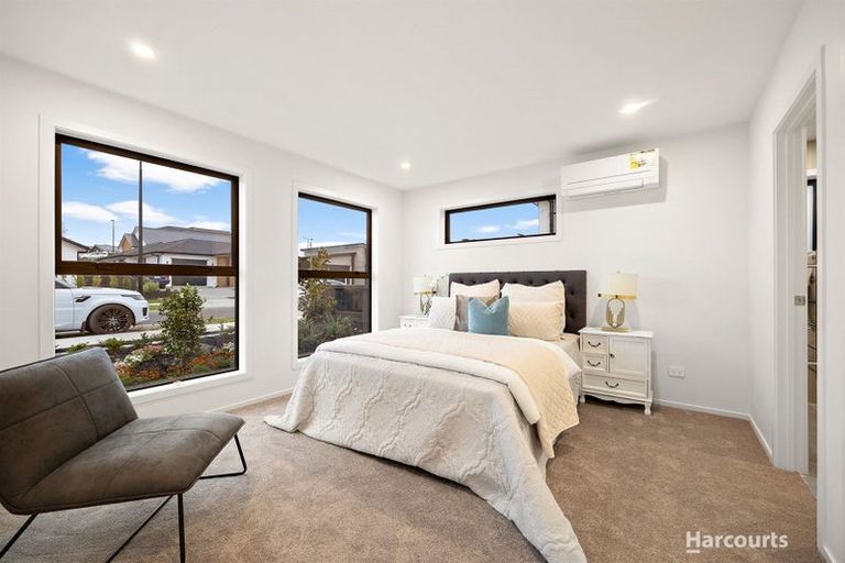 Photo of property in 8 Croatia Avenue, Huapai, Kumeu, 0810