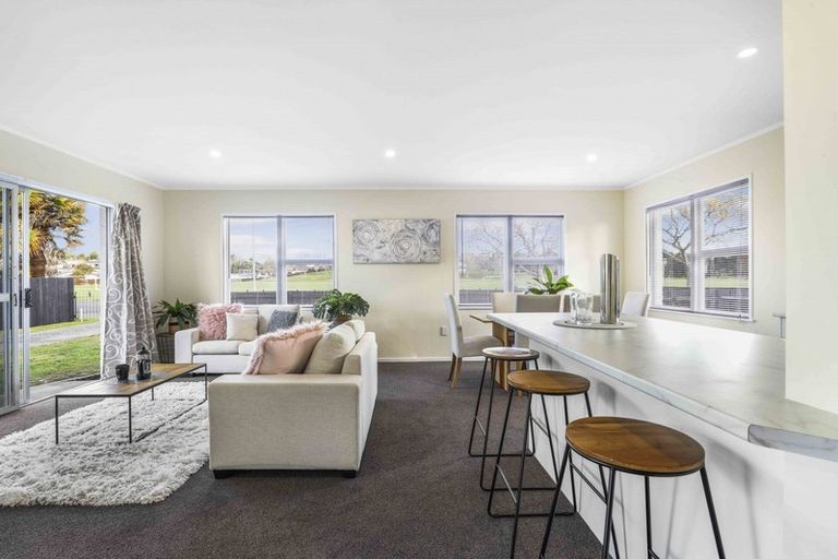 Photo of property in 24 Bremworth Avenue, Dinsdale, Hamilton, 3204