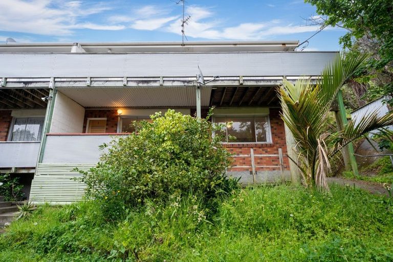 Photo of property in 1/153 Main Road, Tawa, Wellington, 5028