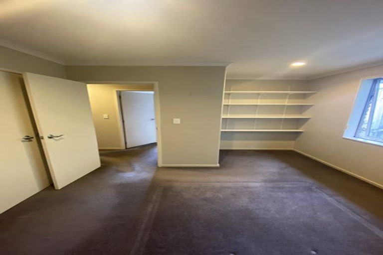 Photo of property in 4 Durbin Court, Greenhithe, Auckland, 0632