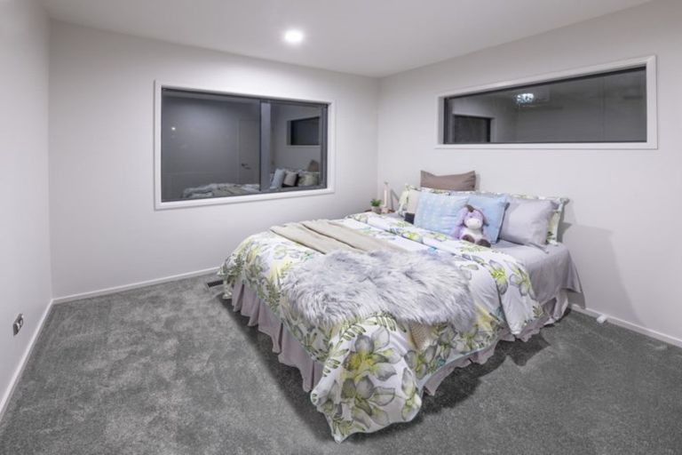 Photo of property in 149 Kelburn Parade, Kelburn, Wellington, 6012