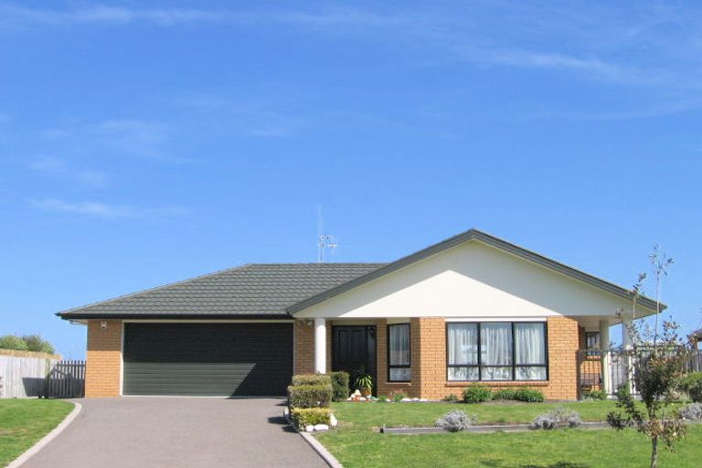 Photo of property in 1 Bree Court, Papamoa Beach, Papamoa, 3118