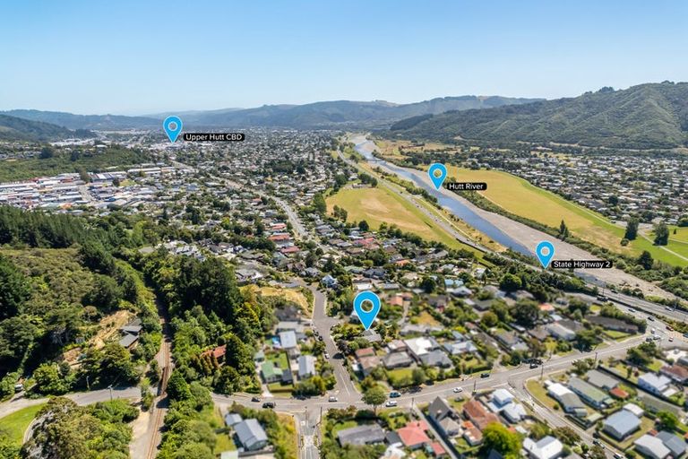 Photo of property in 30 Mccarthy Grove, Clouston Park, Upper Hutt, 5018