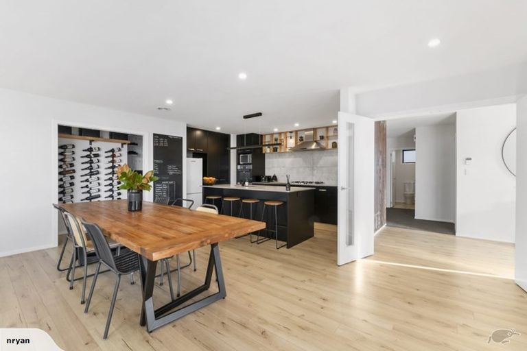 Photo of property in 110 Amesbury Drive, Churton Park, Wellington, 6037