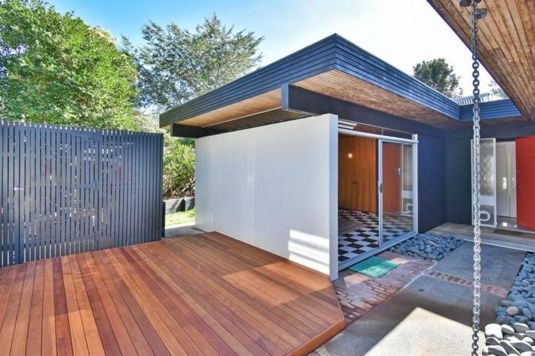 Photo of property in 28 Kahurangi Place, Snells Beach, 0920