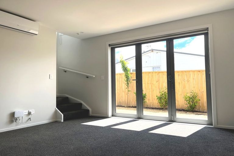 Photo of property in 11/5 Taine Street, Taita, Lower Hutt, 5011