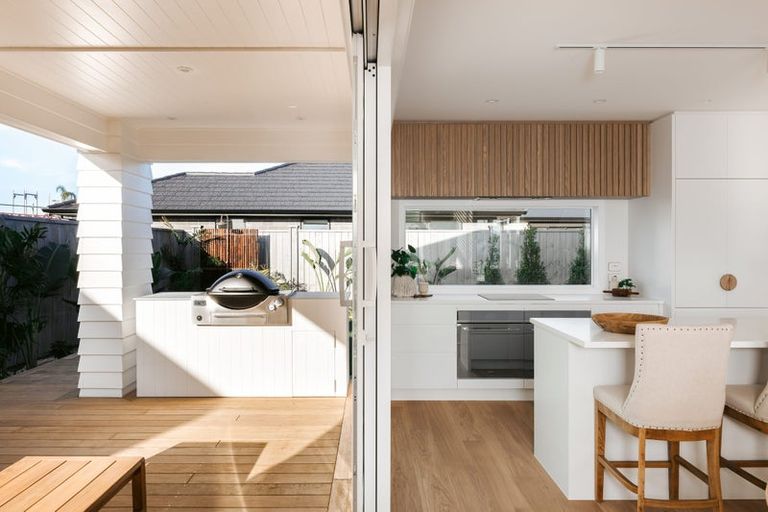 Photo of property in 12 Willow Lane, Acacia Bay, Taupo, 3385