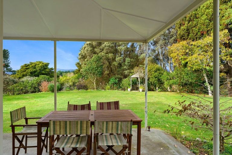 Photo of property in 46 Te Horo Beach Road, Te Horo, Otaki, 5581