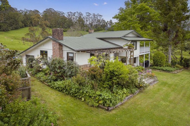 Photo of property in 895 State Highway 25, Whenuakite, Whitianga, 3591